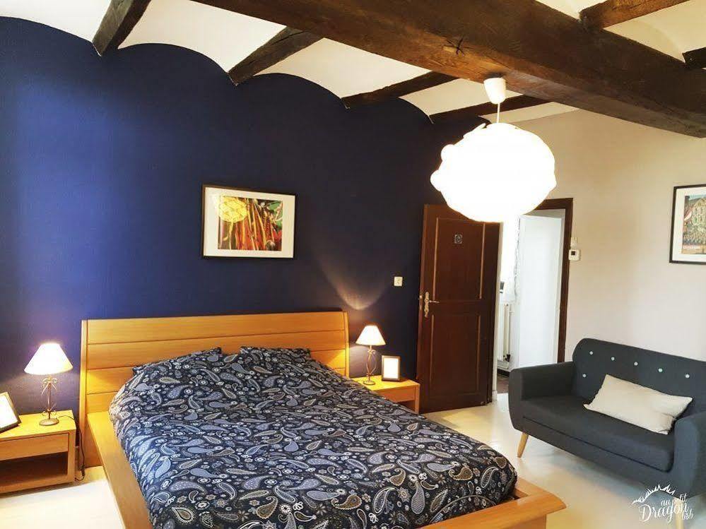 Au Petit Dragon Bed & Breakfast Mons Eksteriør bilde